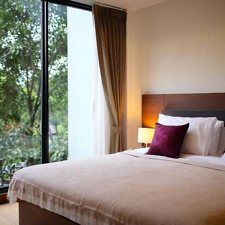 Specious Luxury 2 Bedrooms Apt. เชียงใหม่ ภายนอก รูปภาพ