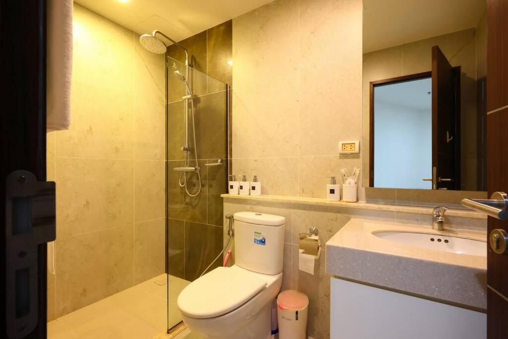 Specious Luxury 2 Bedrooms Apt. เชียงใหม่ ภายนอก รูปภาพ