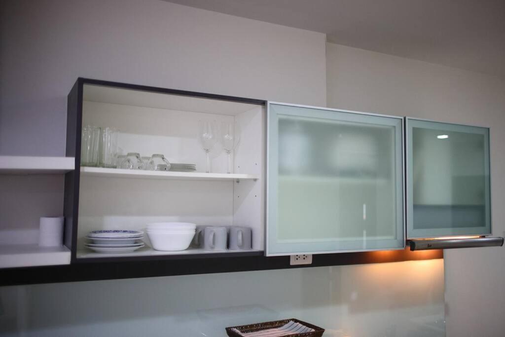 Specious Luxury 2 Bedrooms Apt. เชียงใหม่ ภายนอก รูปภาพ